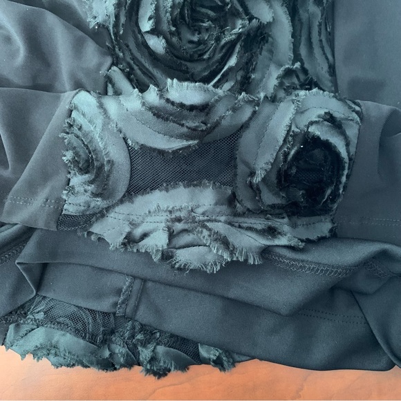 NWT Laura Size 8 Black Floral Dress - Picture 7 of 12